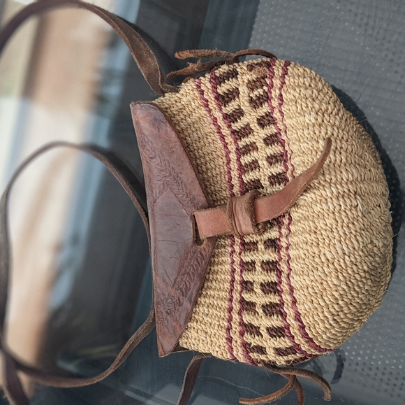 Ethiopian Leather and Rope bag - Picture 2 of 2